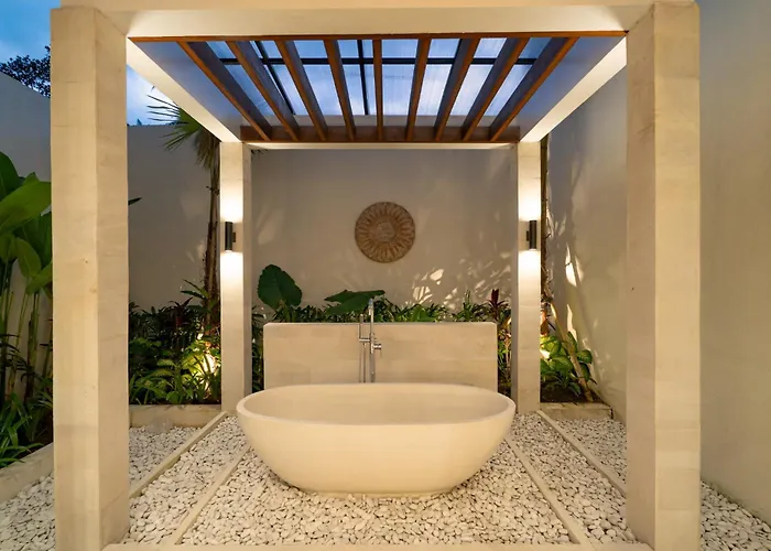 Villa Asmara By Balisuperhost